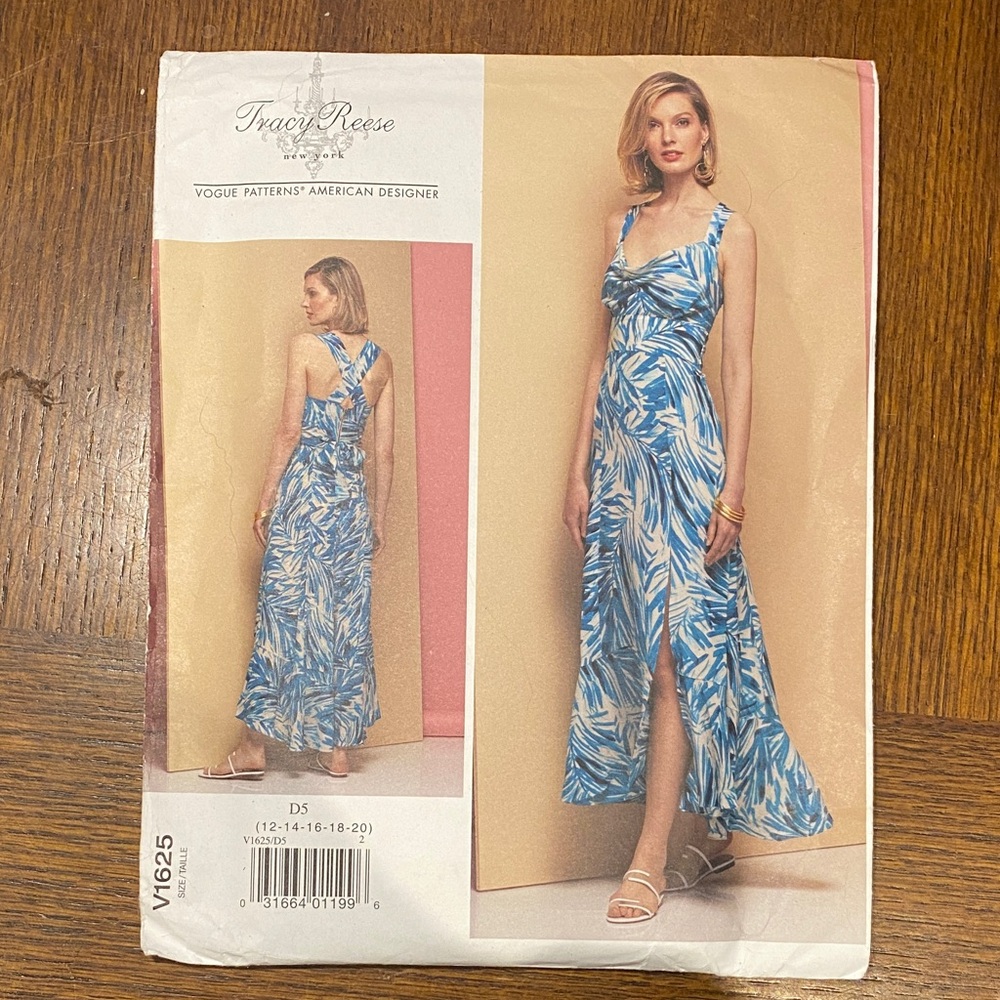 Vogue Patterns American Designer TRACY REESE V1625
